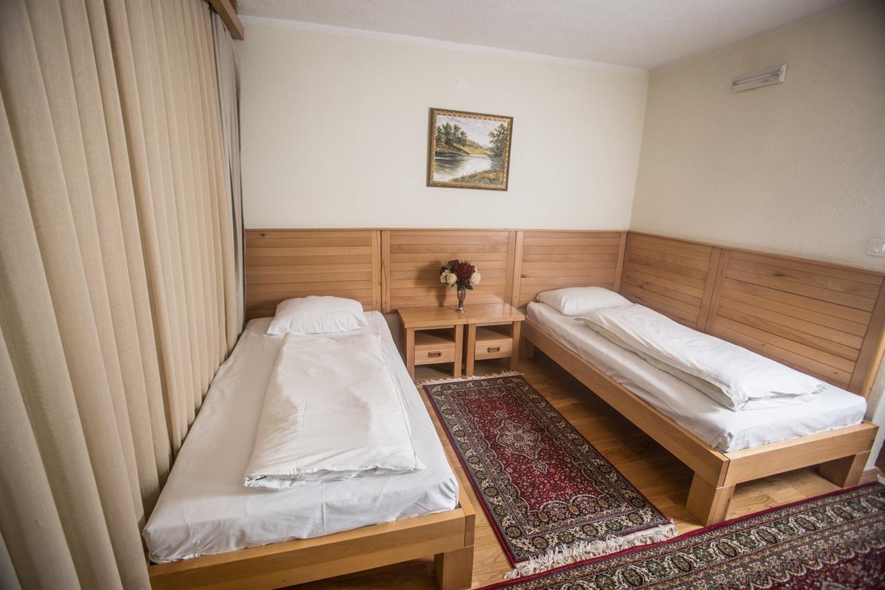 Hotel Borici Sjenica Buitenkant foto