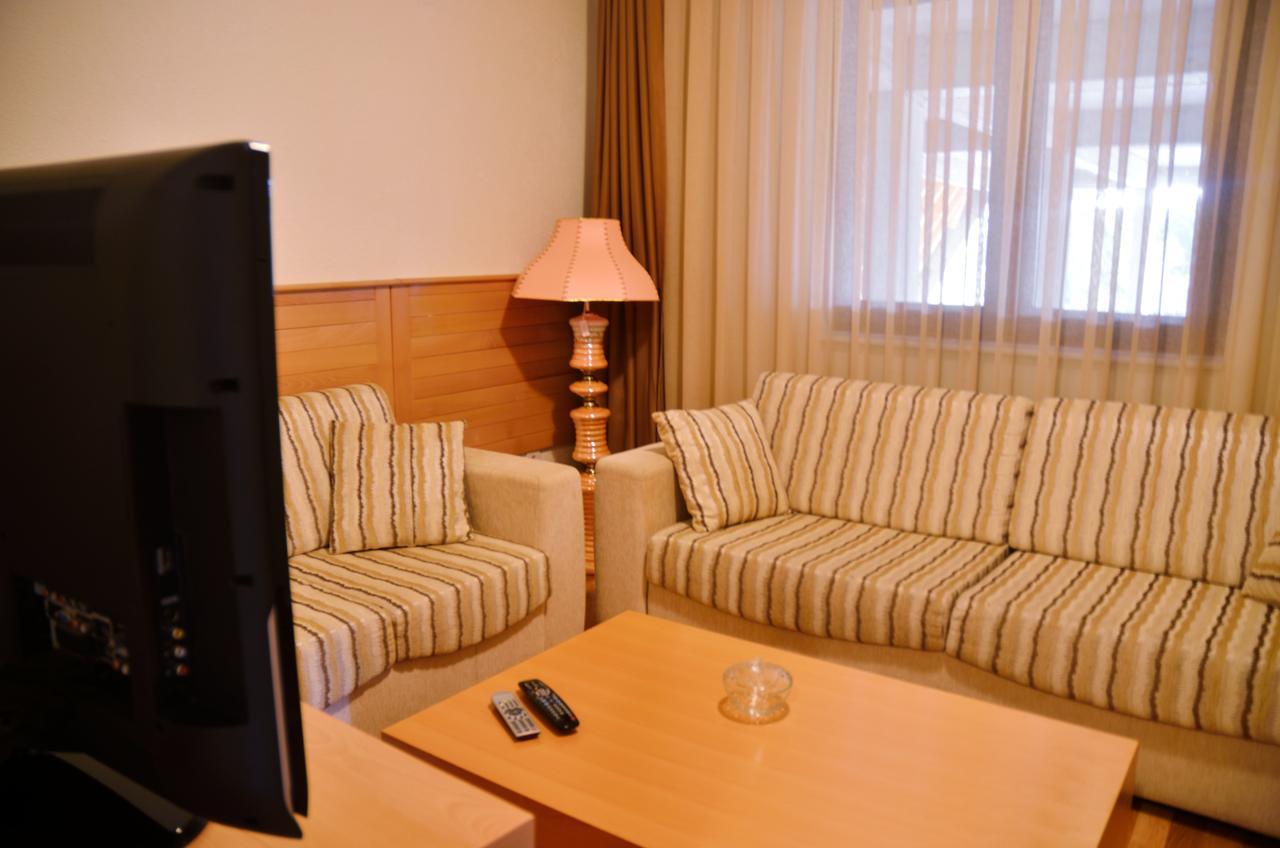 Hotel Borici Sjenica Buitenkant foto